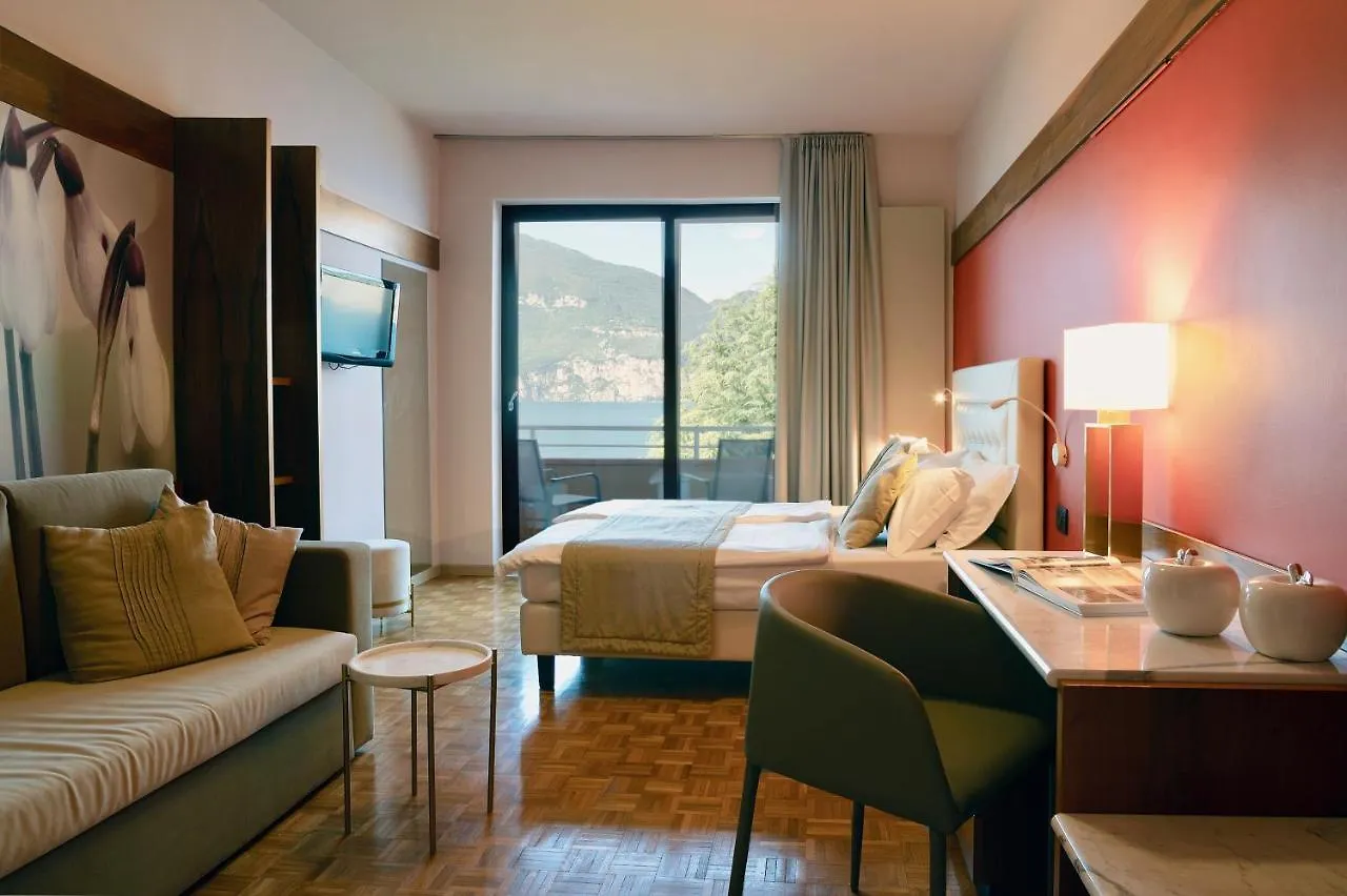 Hotel Du Lac - Relax Attitude Hotel Brenzone sul Garda Olaszország