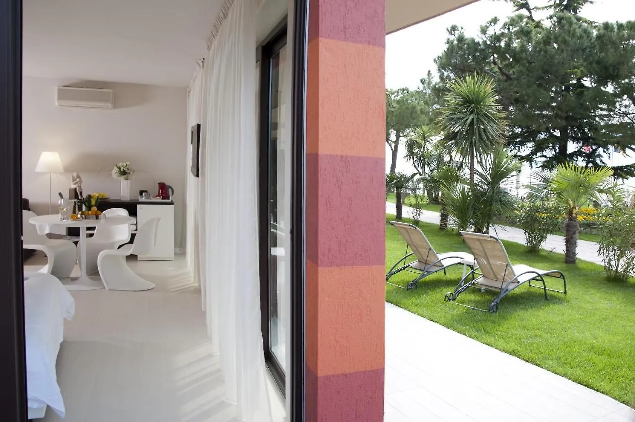 Hotel Du Lac - Relax Attitude Hotel Brenzone sul Garda